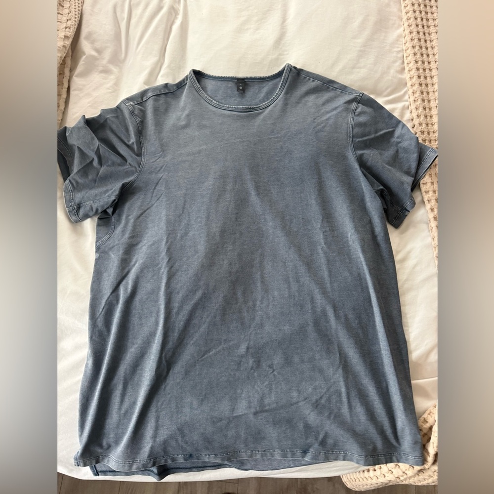 Men's Blue Lululemon shirt
